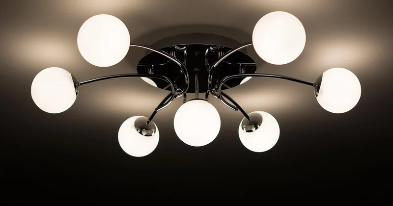 What is the 3 lighting rule?