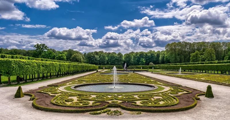 Why the front yard outperforms the rest of your property